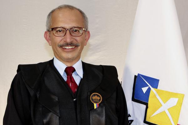 Alejandro Magno Arteaga García (e)