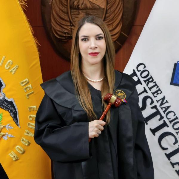 Katerine Betty Muñoz Subía