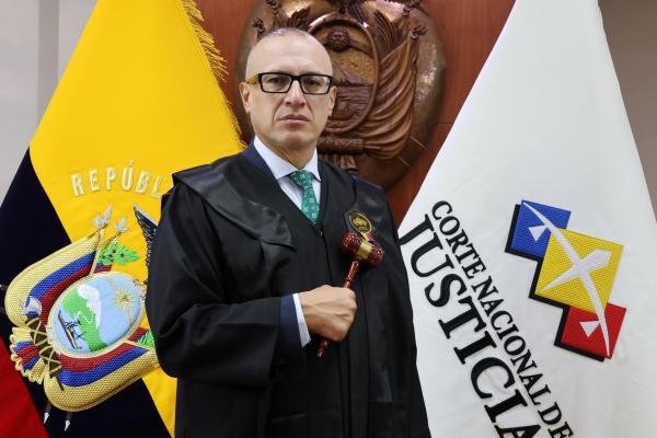 Lauro Javier de la Cadena Correa