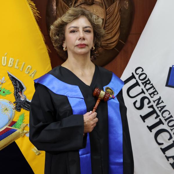 Liz Mirella Barrera Espín