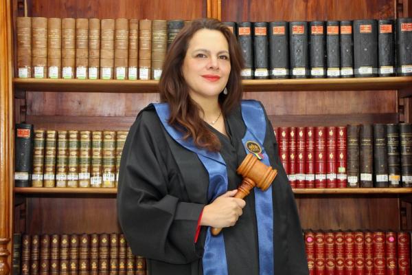 María Cristina Terán Orbea